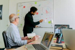 Featured image for Key SEO vs GEO Generative Engine Optimization Differences