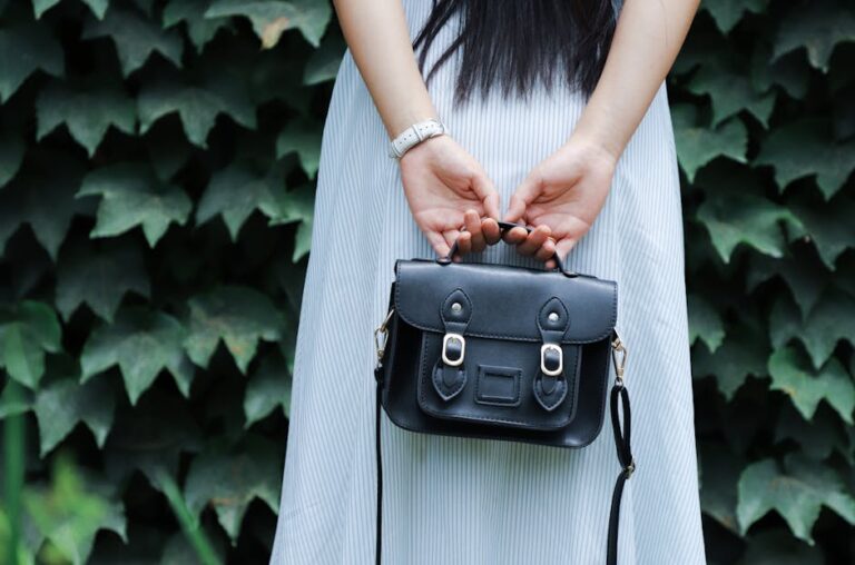 Choosing Quality Handbags Essential Tips for Smart Shoppers